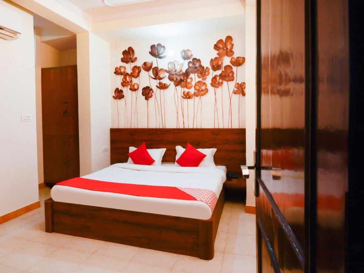 Collection O 62269 Hotel Elegant Džajpur Exteriér fotografie