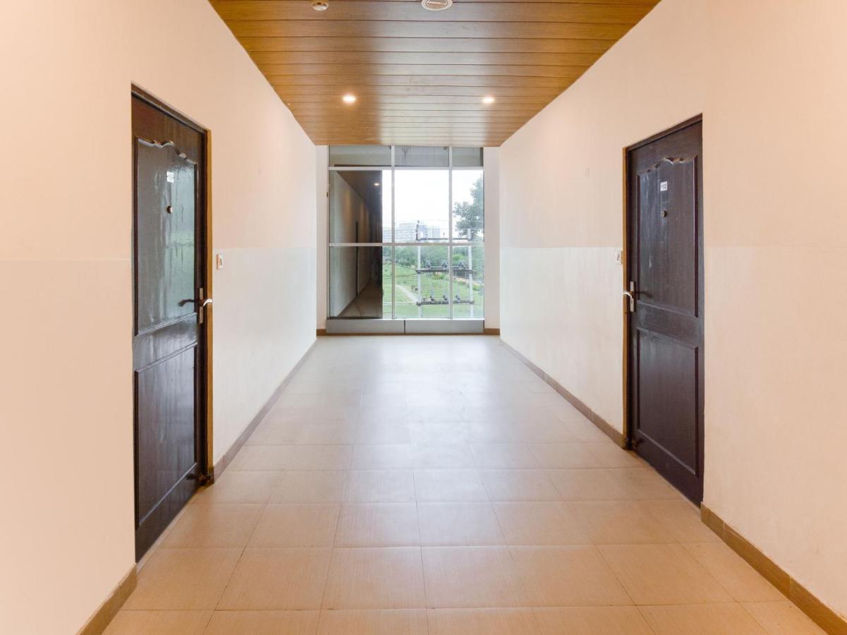 Collection O 62269 Hotel Elegant Džajpur Exteriér fotografie