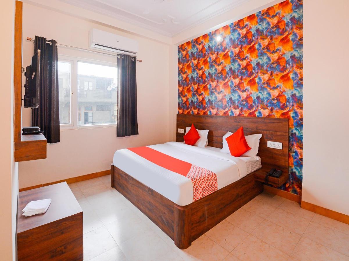 Collection O 62269 Hotel Elegant Džajpur Exteriér fotografie