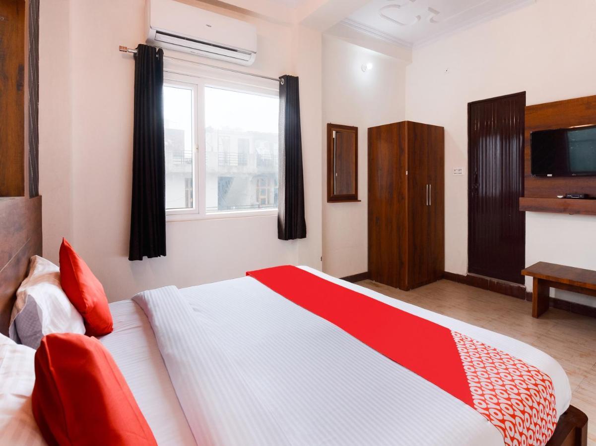 Collection O 62269 Hotel Elegant Džajpur Exteriér fotografie