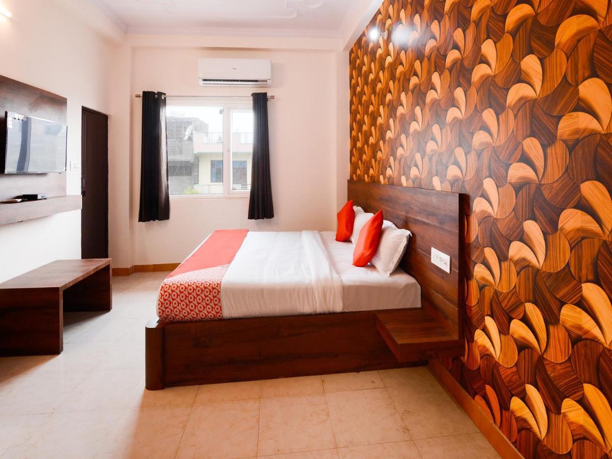 Collection O 62269 Hotel Elegant Džajpur Exteriér fotografie